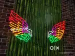 Neon wings light colour combination