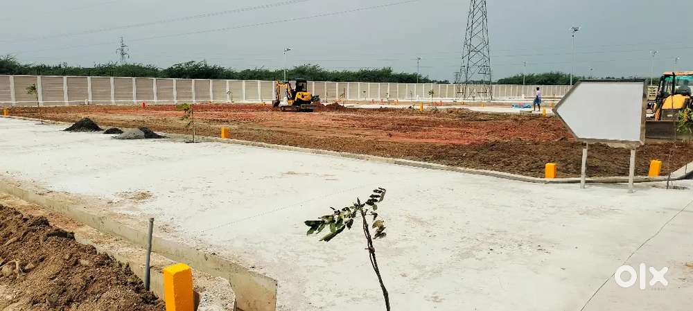 Just 4km from central bus stand