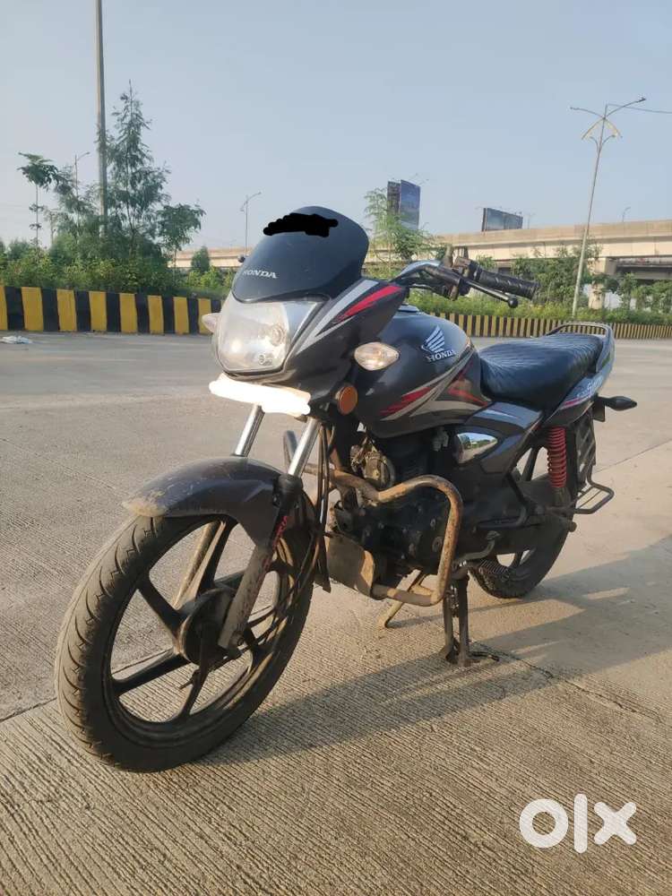 ग्रे कलर शाइन 2017 मॉडल सेकंड ऑनर