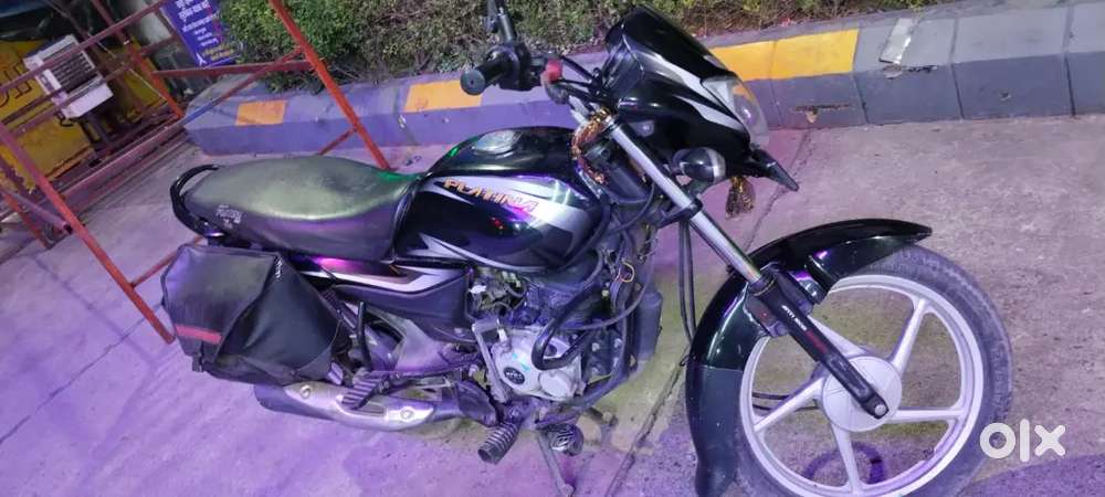 Bajaj platina