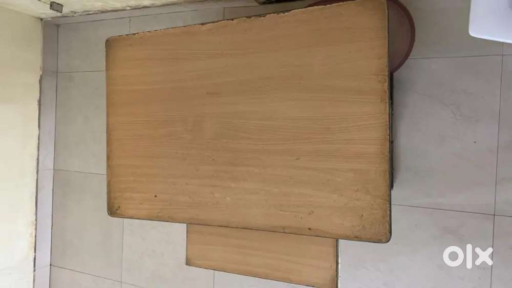 Computer Table for Sale