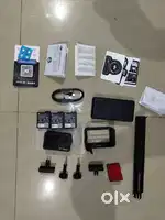 DJI Osmo Action 5 Pro Adventure Combo, Action
Camera 4K