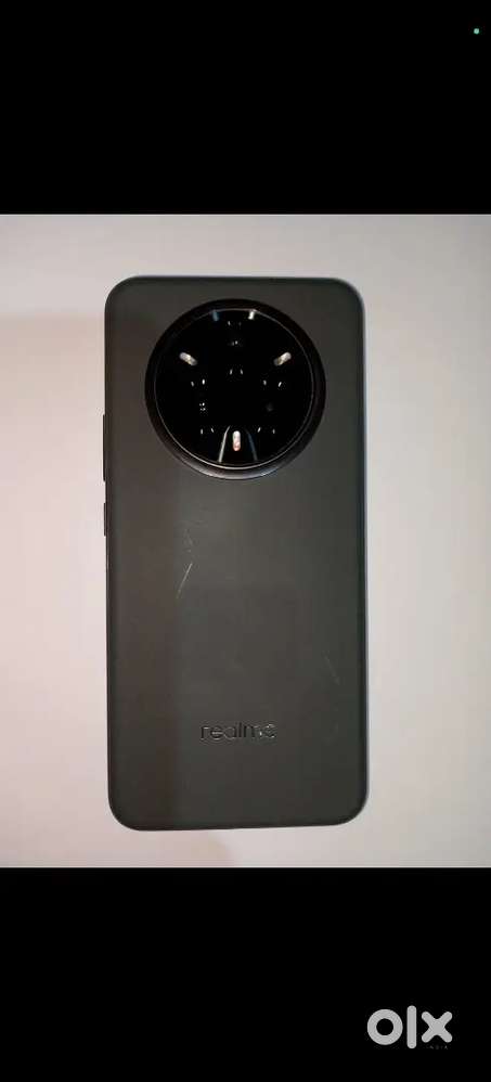 Realme 14 pro plus (8/256)