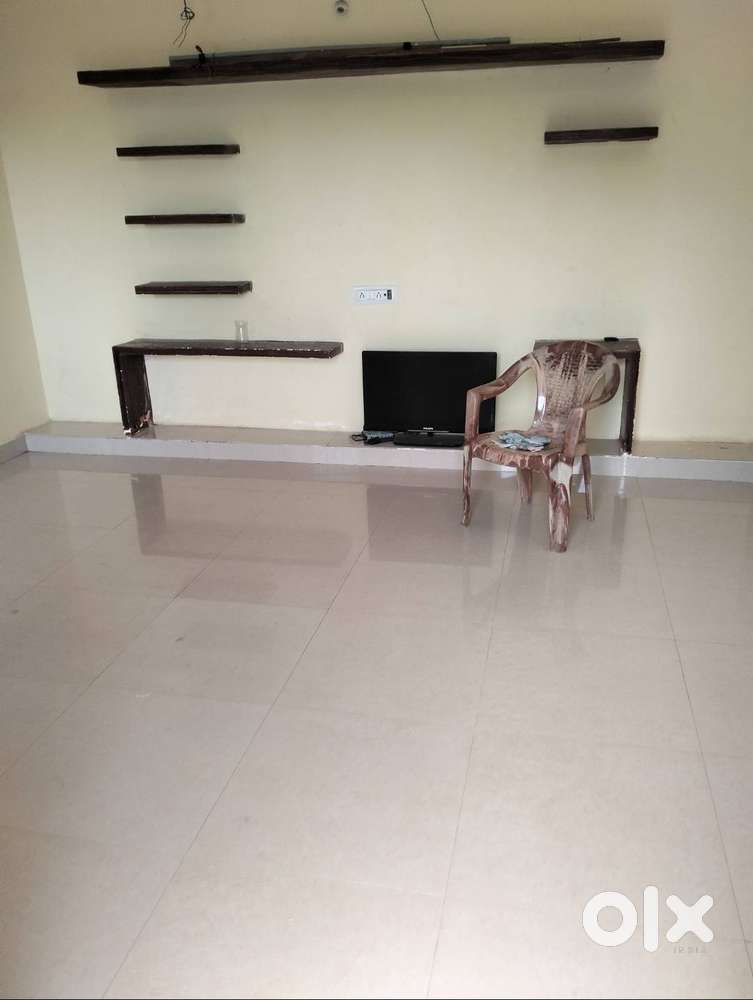 Looking for room shareing