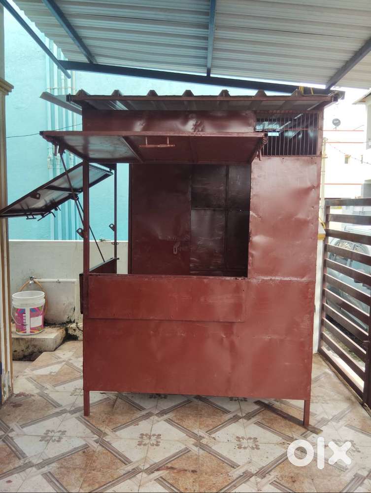 Food cart in kiosk style (movable)