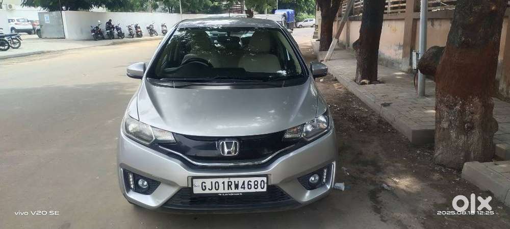 Honda Jazz V Automatic, 2016, Petrol