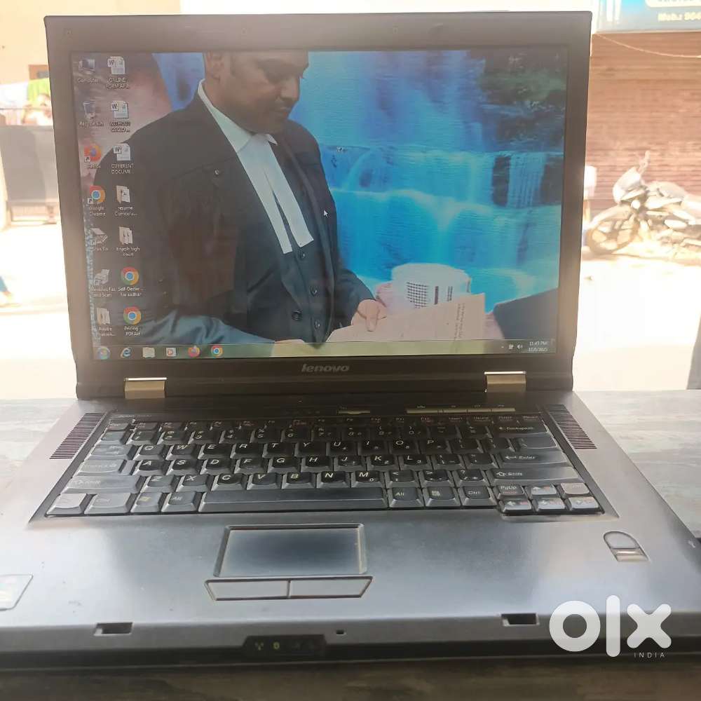 I'm selling laptop 5000