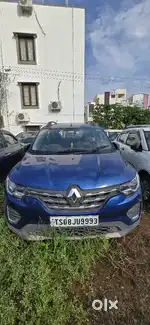 Renault Triber rxz 2023 Petrol automatic 7 setter 35000 Km Driven