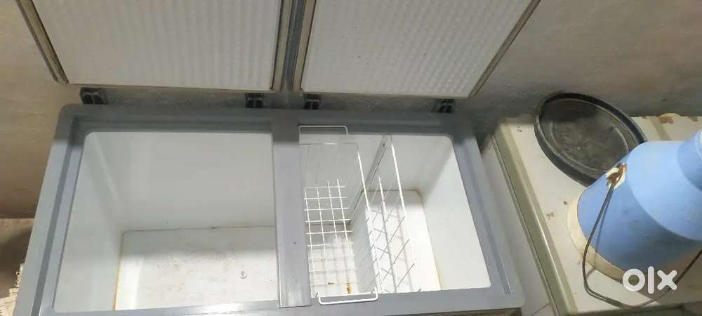 Dee freezer good condition