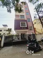 Manish nagar underpass Hole building for sale 4 falts per floor 1 flat