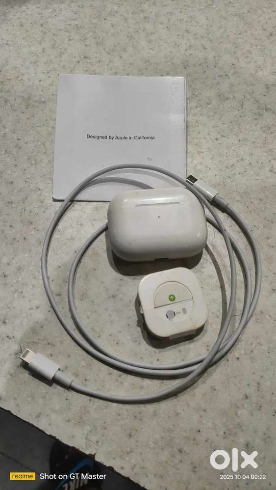 iPhone Airbuds