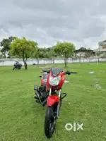 Bahut acchi gadi hai