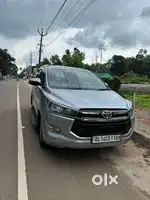 Toyota Crysta 2.8G Automatic for sale
