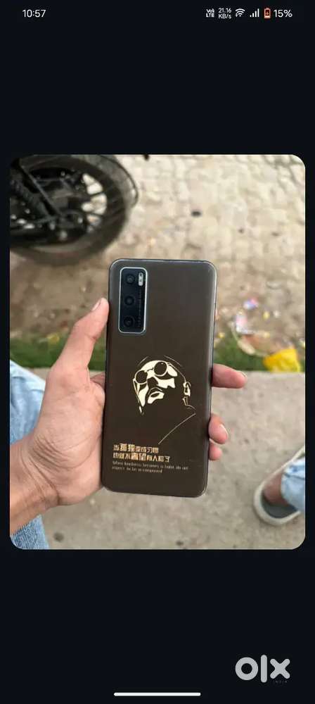 Vivo v20 se 8gb ram 128 stroge