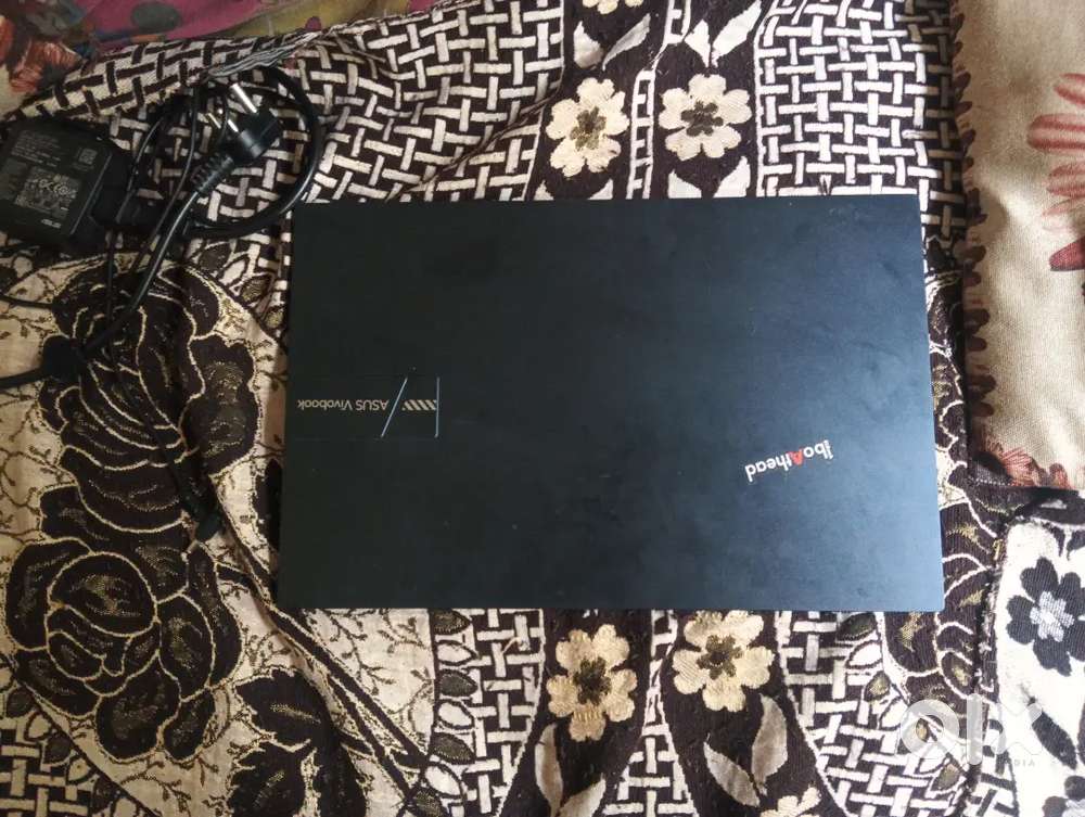 Asus Vivobook 14