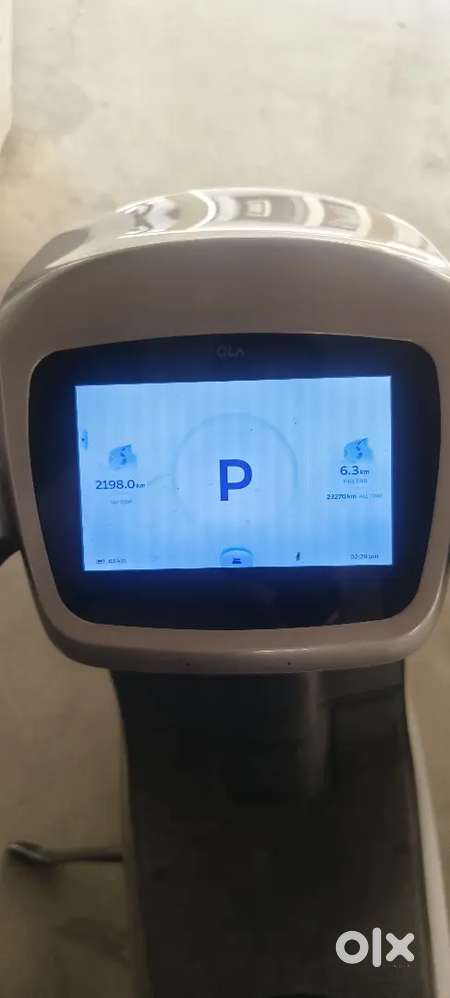 Ola S1 air ailver colour