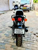 ROYAL ENFIELD HUNTER 350 DAPPER WHITE