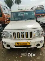 Mahindra bolero camper