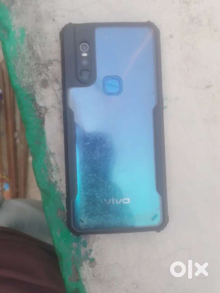 Vivo1819 model Android version11 Ram6.00 GB Phone storage64.00 GB