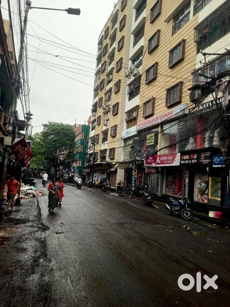 260 sft shop space rent on GT road in Bally at 25000 rs