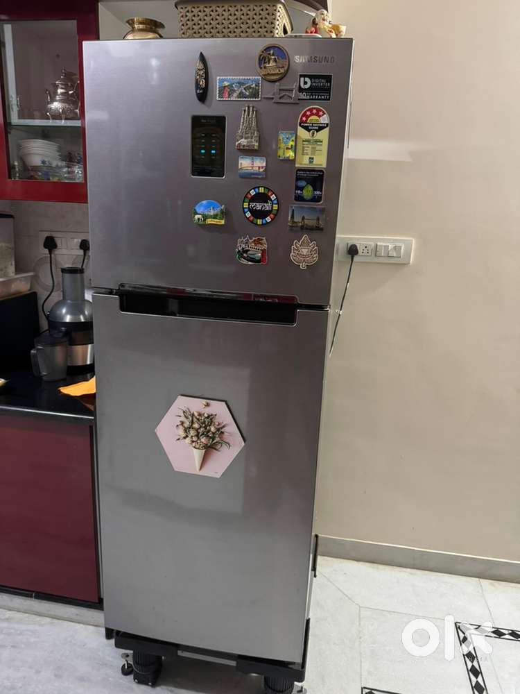 Samaung 321L fridge