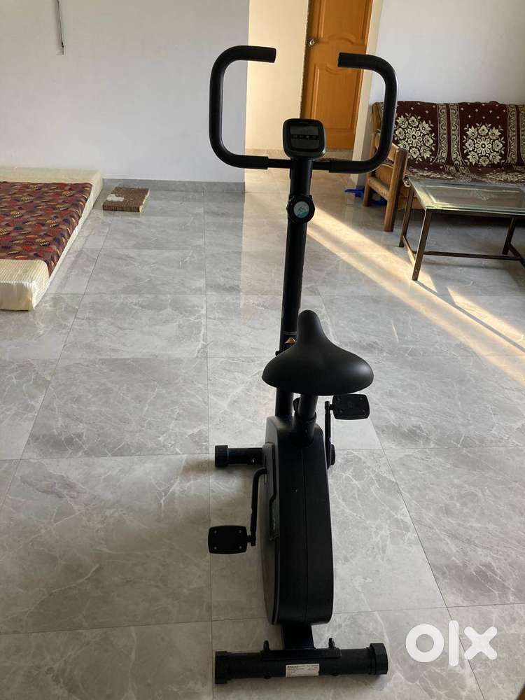 Barely Used DOMYOS Decathlon Exercise Bike – Like New, 7 Levels!