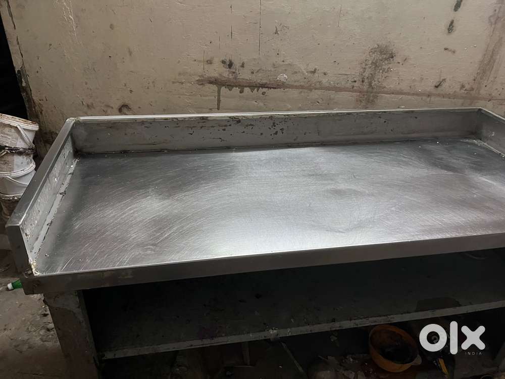 Commercial use steel counter