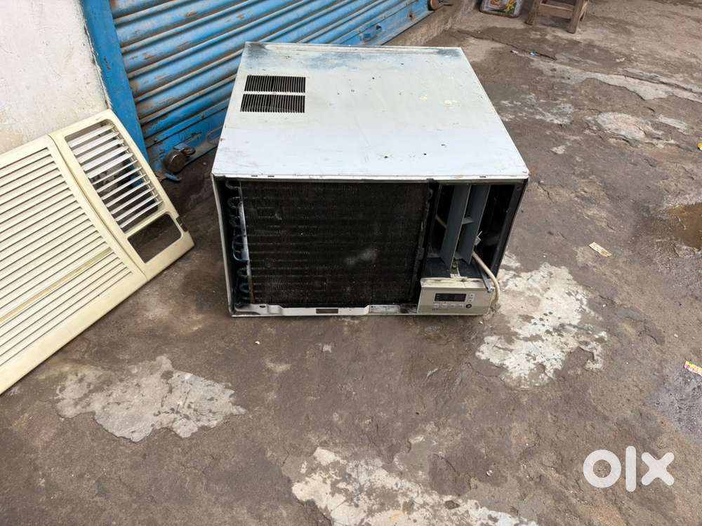 Main purana ac leta hu