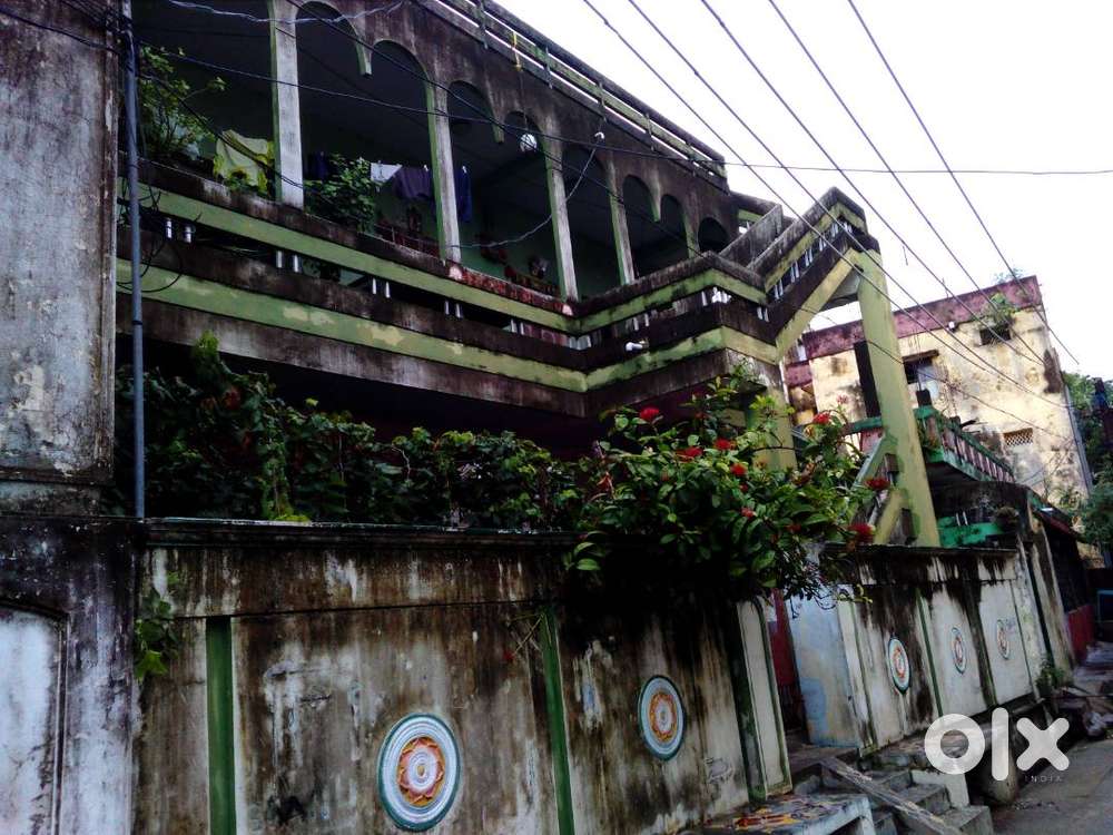 INDEPEDENT HOUSE FOR SALE GUDIVADA