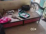 Bed 4x8 ft used average condition
