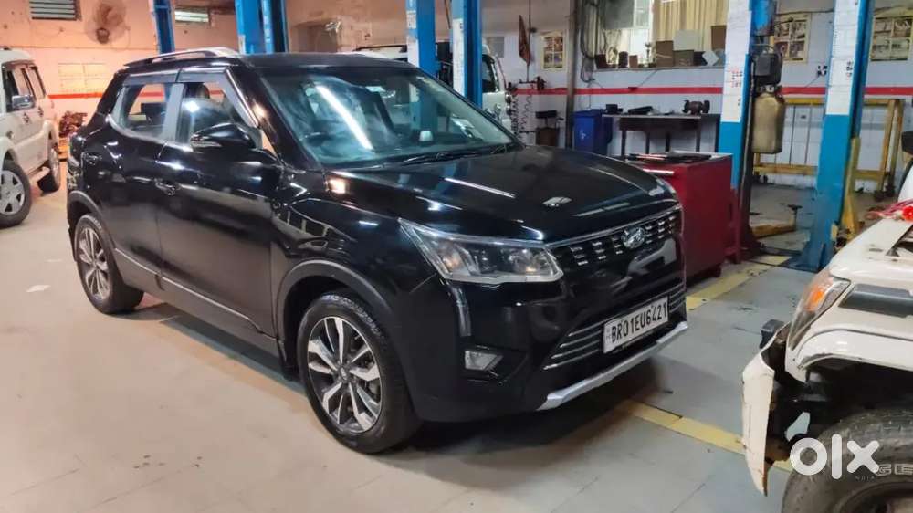 Mahindra XUV300 2021 Petrol 14000 Km Driven