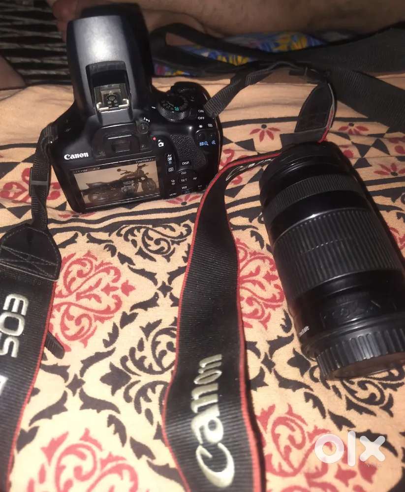 Cannon 1300D