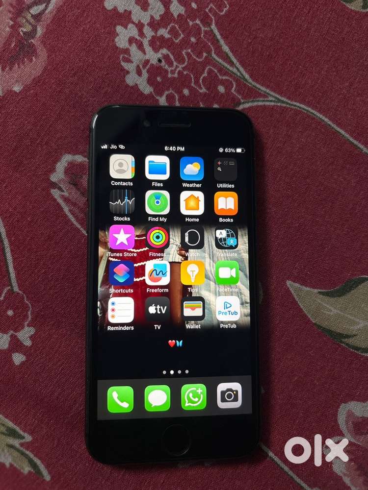 I phone 8 100 % orginal all ok