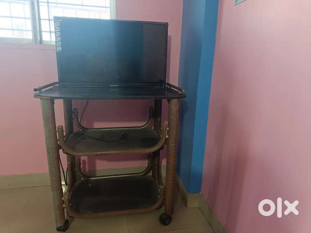 Reliance connect TV 28