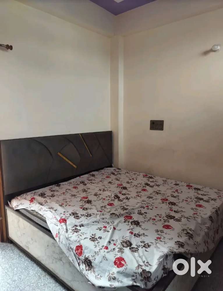 1bhk furnished and independent