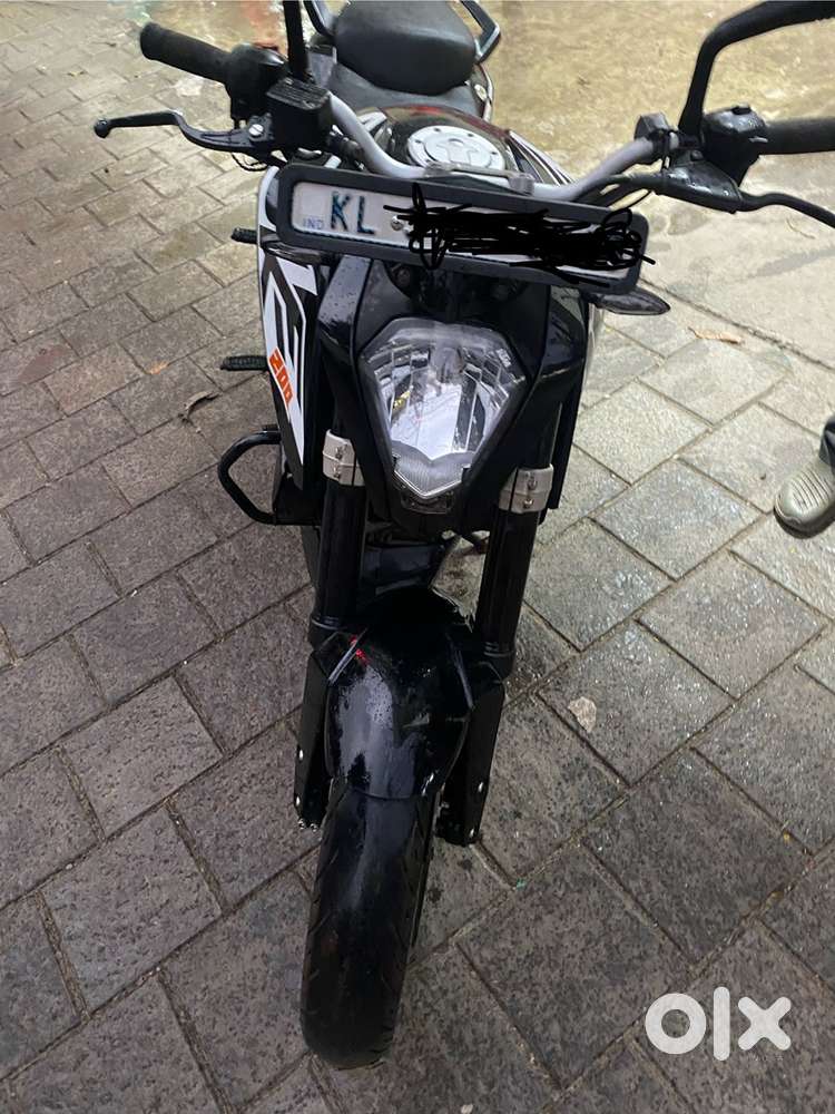 Second key available second owner