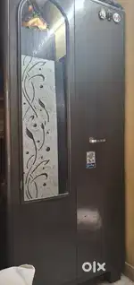 Steel Gordrej Almirah