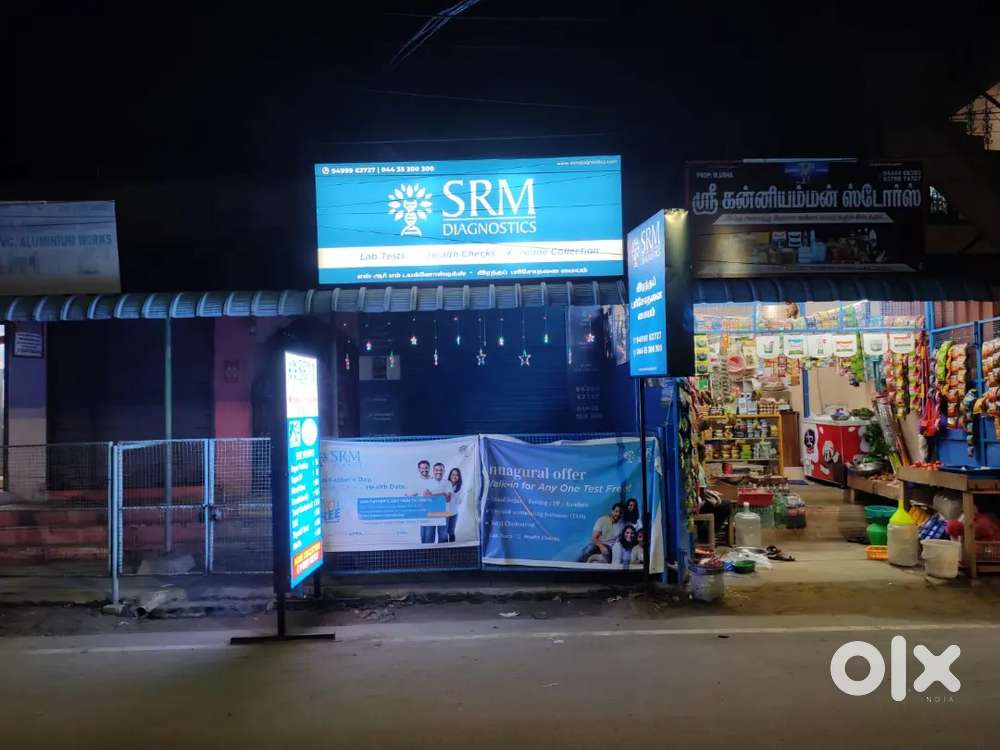 Lab technicians for branded lab