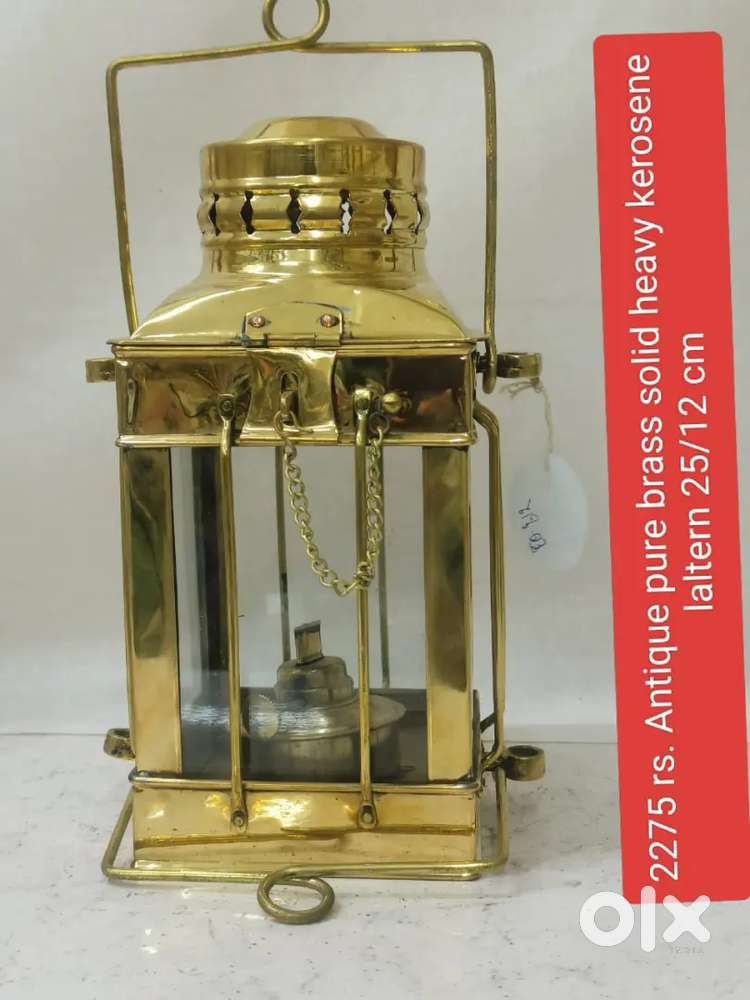 Antique pure brass solid heavy kerosene laltern 25 cm.