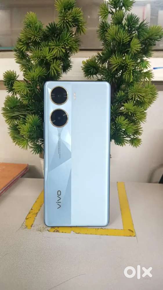 Vivo v29 good condition phone new phone approaching