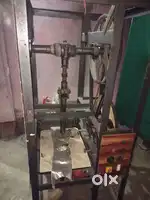 . Paper plate manufacture machine