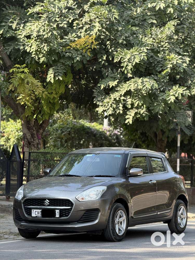 Maruti Suzuki Swift 1.2 VXI (O), 2023, Petrol