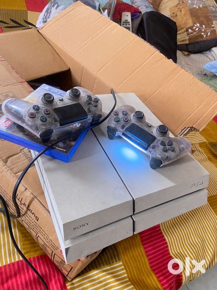 PS 4 play station