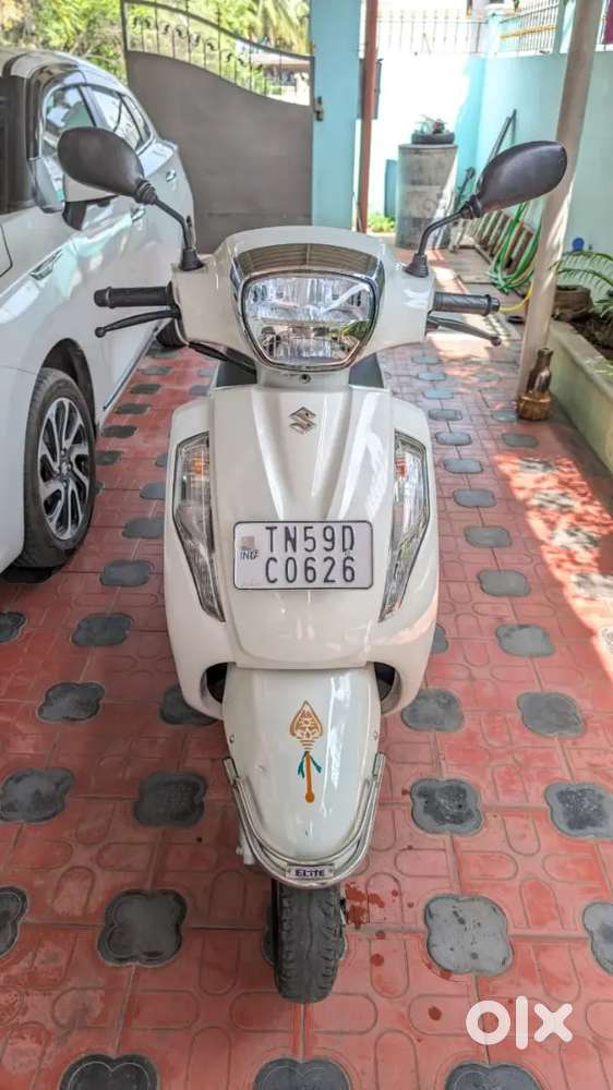 New brand I want sell scooty