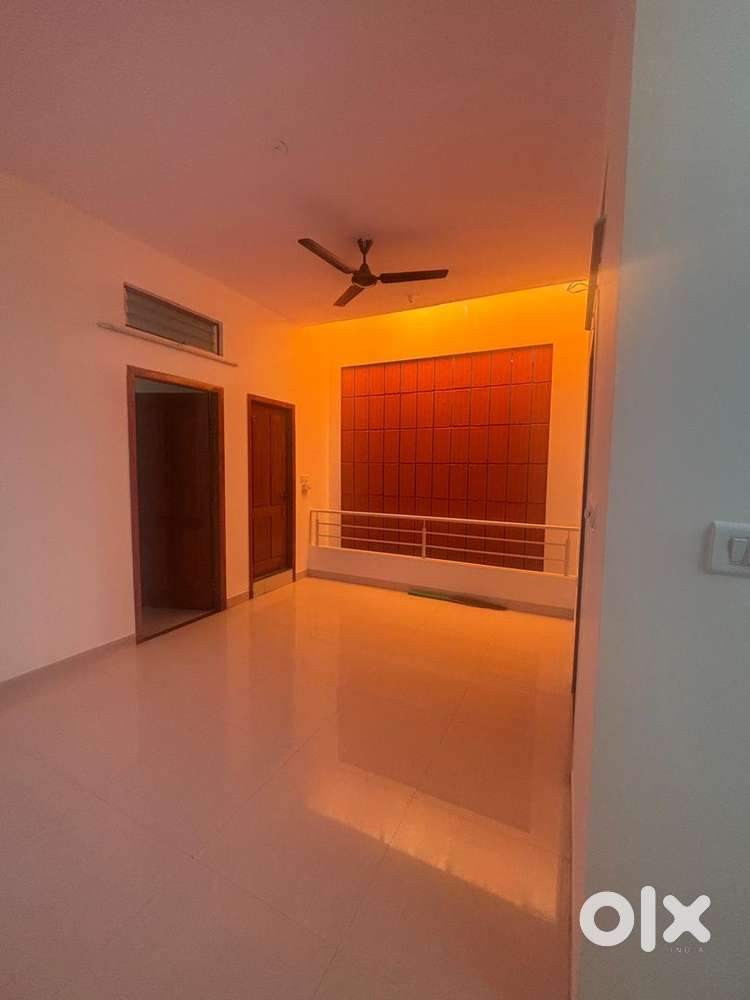 3BHK Duplex house available in kempegowda nagar for lease ready to mve