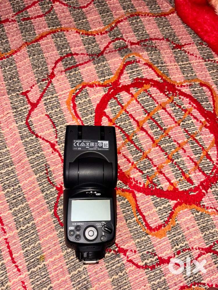 Conon Speedlite 470EX-AI flash