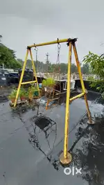 Iron jhula