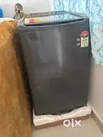 Whirlpool washing machine is sale 7.5 kgs
