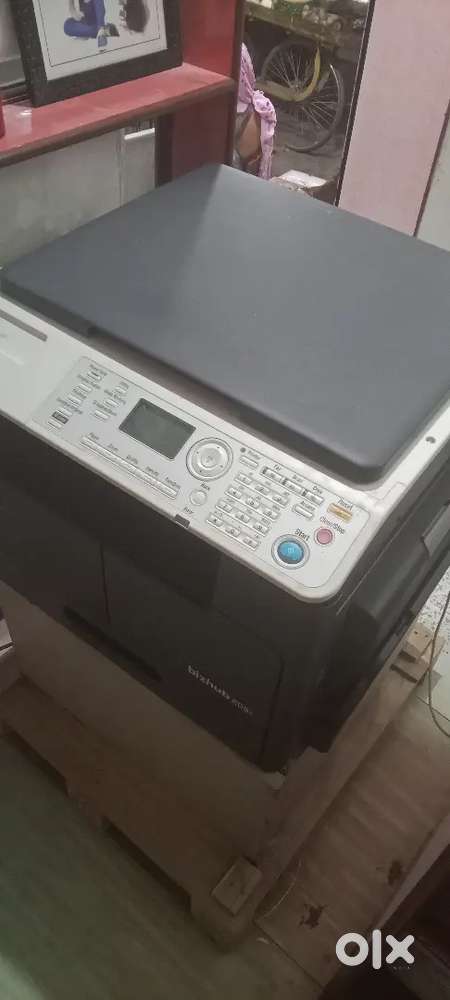 Konica 205i printer