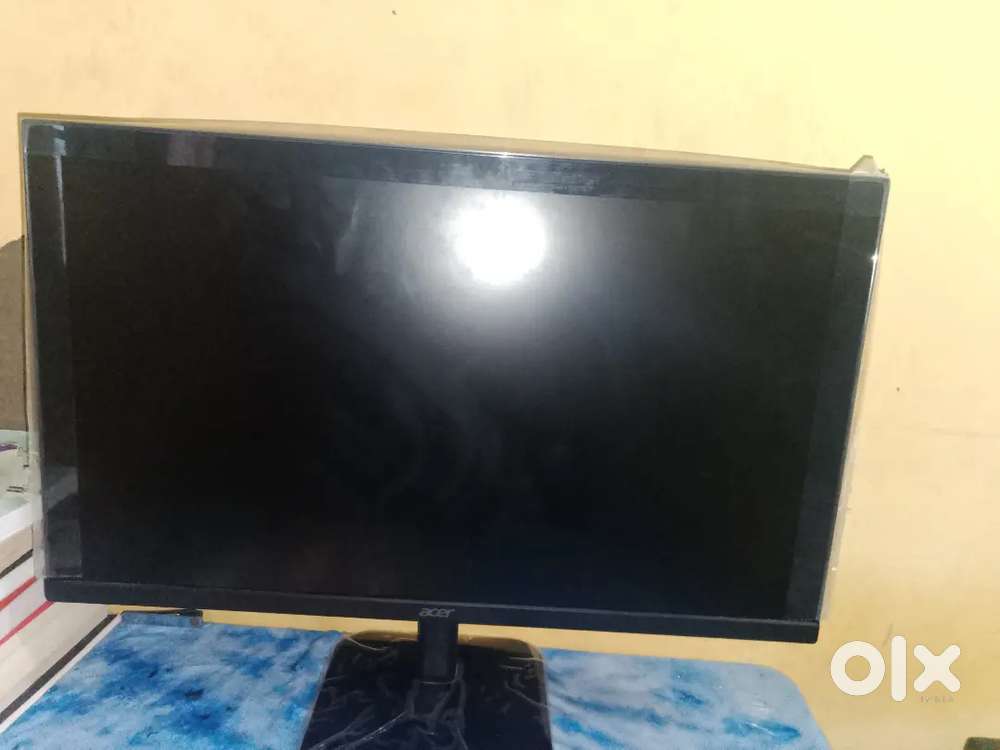 For sale is my Acer 27-inch monitor, 100% original.
